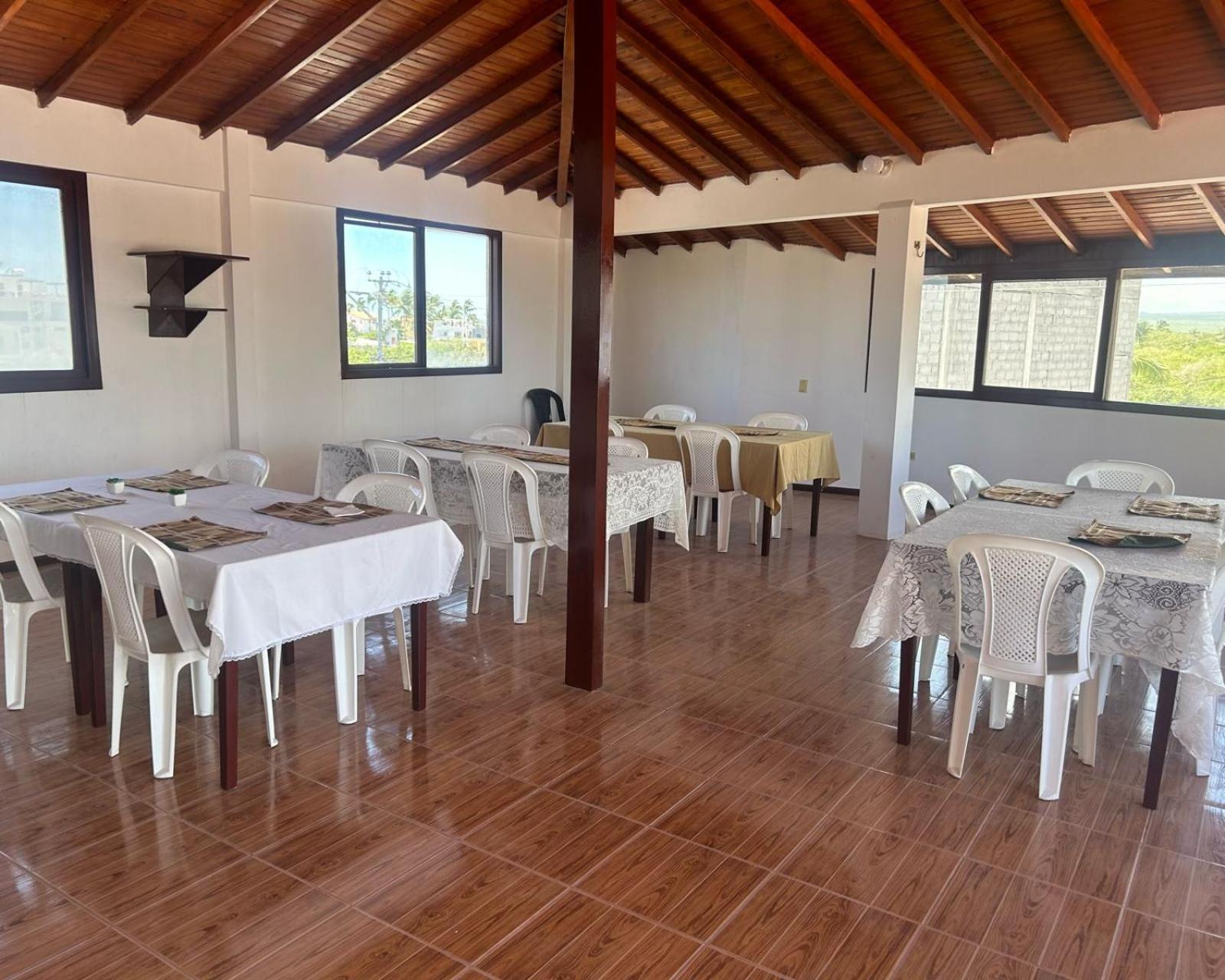 Hotel Isla Del Descanso Puerto Villamil Dış mekan fotoğraf