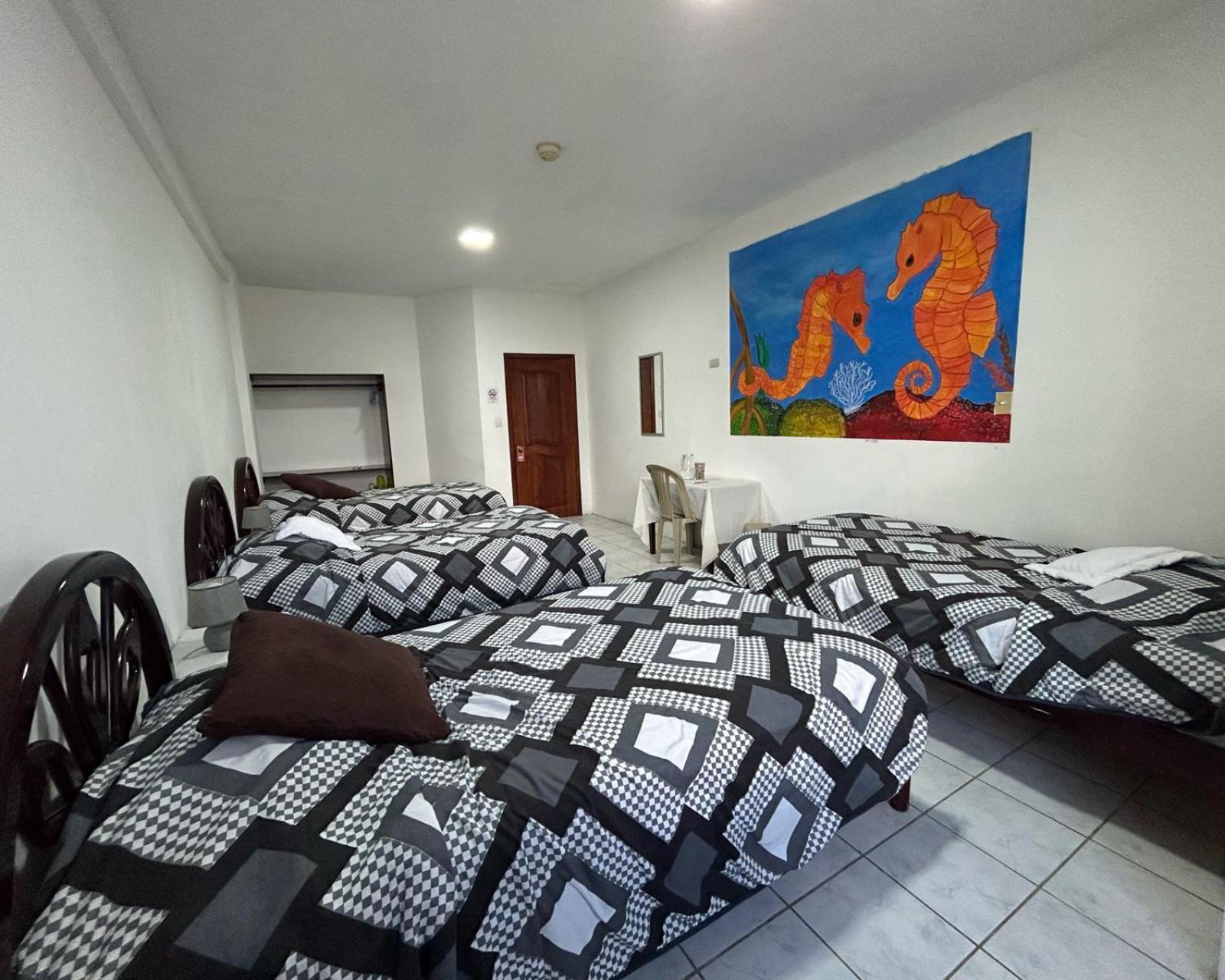 Hotel Isla Del Descanso Puerto Villamil Dış mekan fotoğraf