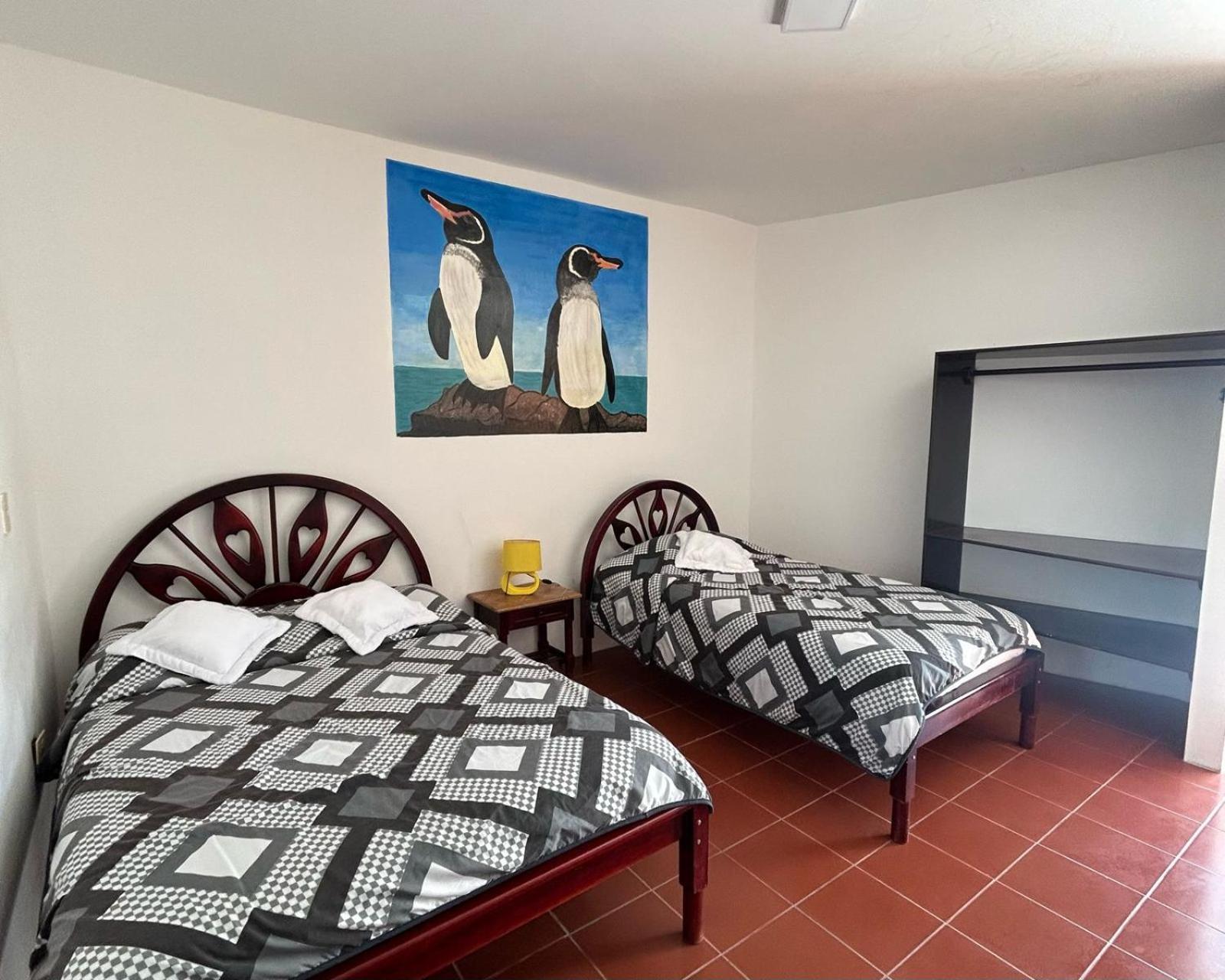 Hotel Isla Del Descanso Puerto Villamil Oda fotoğraf